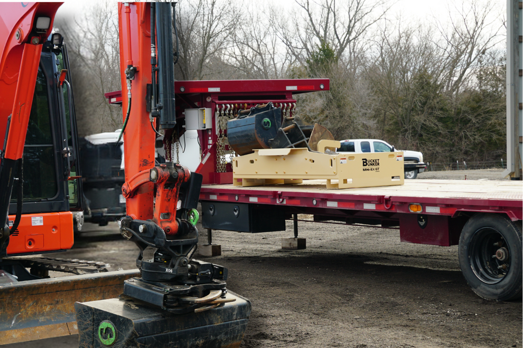 Bucket Bunker Mini-EX 6T Attachment Rack