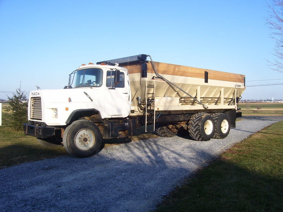 Lanco Spreaders Truck Mounted Litter/ Lime Spreader