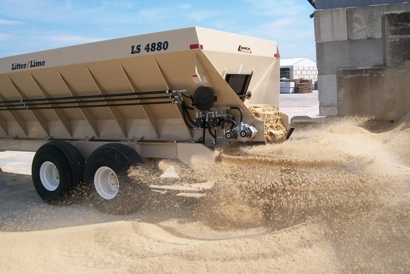 Lanco Spreaders Litter & Lime Spreaders| 8 Sizes Up To 578 Cubic  Foot Capacity | Pull Type 20 Ton