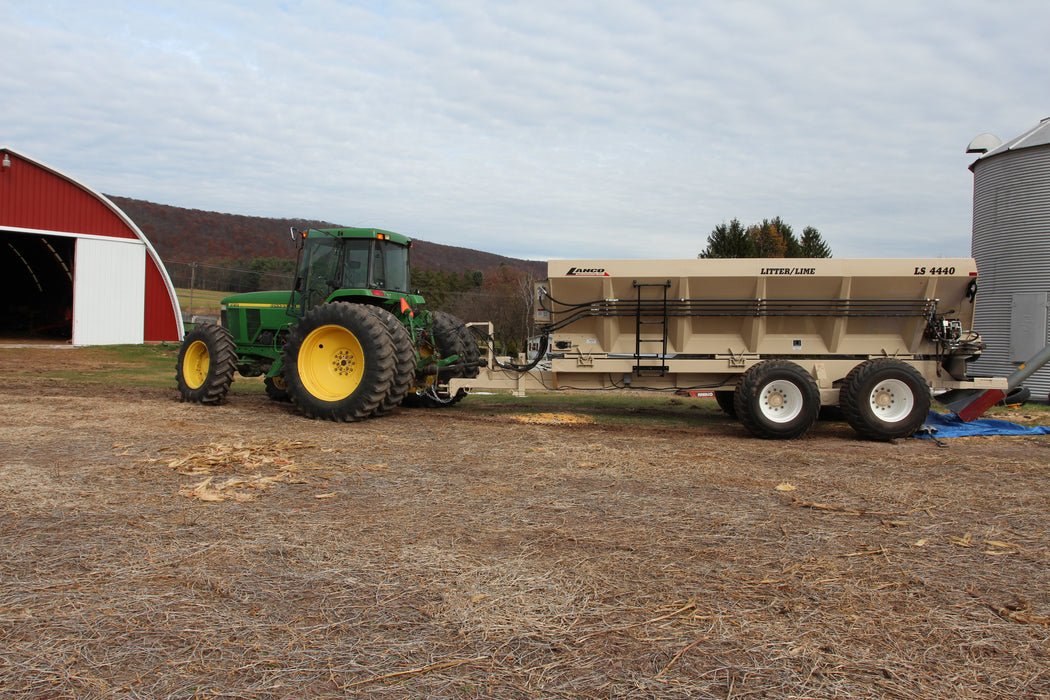 Lanco Spreaders Litter & Lime Spreaders| 8 Sizes Up To 578 Cubic  Foot Capacity | Pull Type 20 Ton