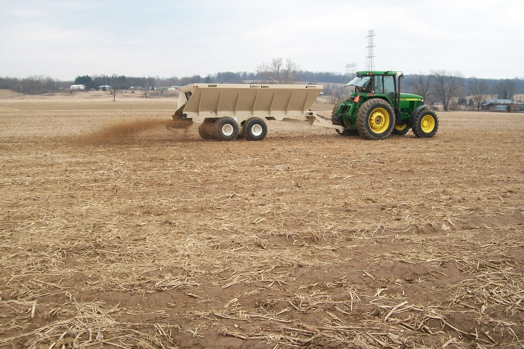 Lanco Spreaders Litter & Lime Spreaders| 8 Sizes Up To 578 Cubic  Foot Capacity | Pull Type 20 Ton