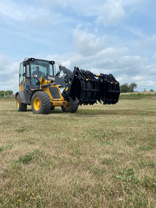 Stinger Attachment Wheel Loader CG-XD Clam Grapple (CG-XD)