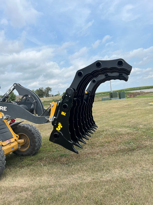 Stinger Attachment Wheel Loader CG-XD Clam Grapple (CG-XD)